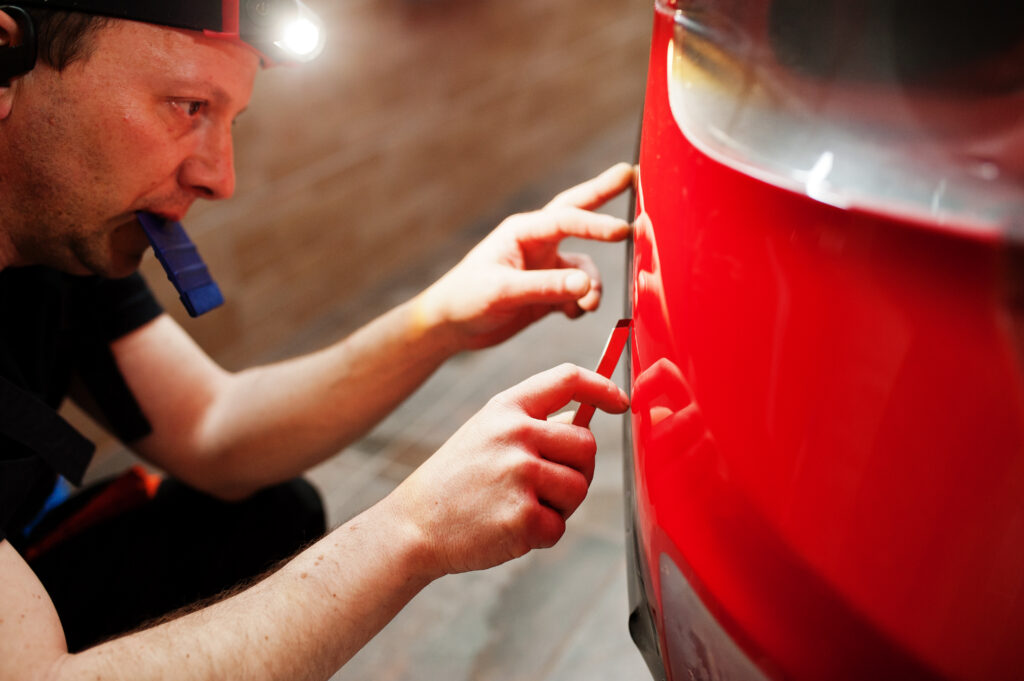 The Benefits of Paintless Dent Repair Over Traditional Methods